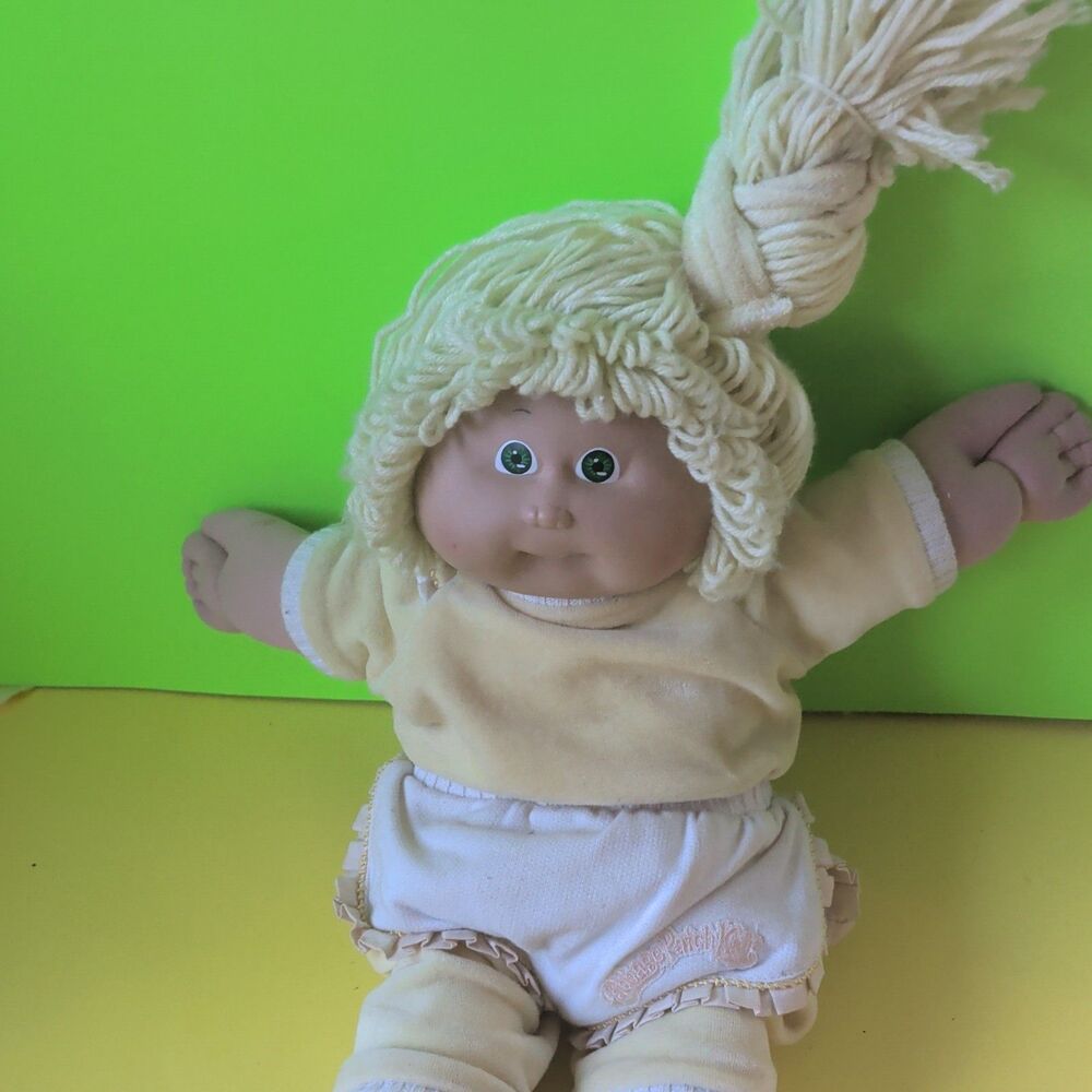 CABBAGE PATCH DOLL 1980s BLONDE BUCKTOOTH VINTAGE TOYS